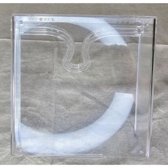 Vintage Clear Lucite Plastic Napkin Holder Butler Mod Retro 7" x 7" NIB USA Made - Picture 5 of 10